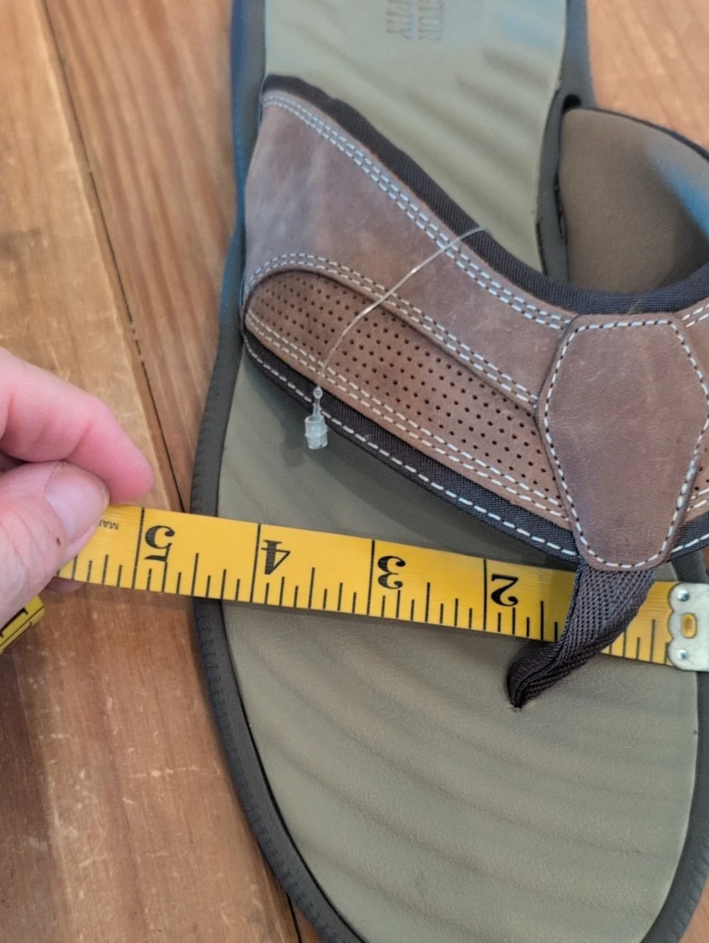 NWOT Johnson & Murphy Tan Mens Sandals, Size 13
